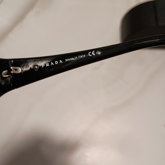 PradaPlastic Oversize Sunglasses Black - Picture 12 of 16